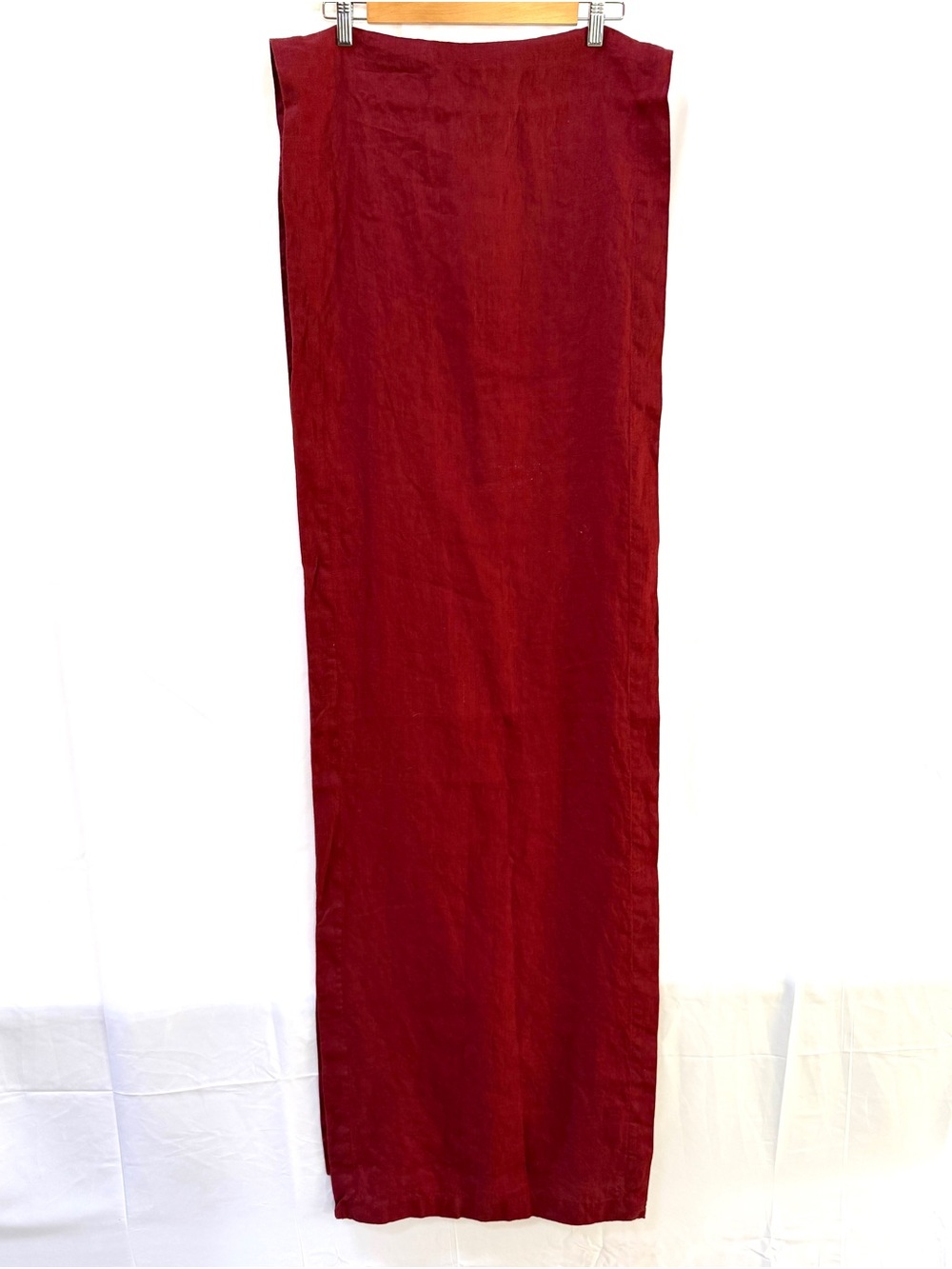 Crate & Barrel Linen Table Runner, Russet Red
